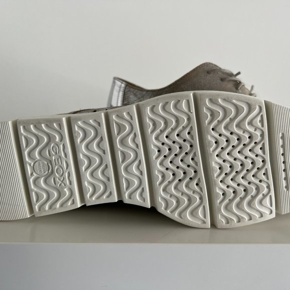 Geox Respira Oxford Shoes - Picture 2 of 7